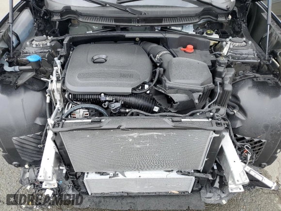 2025 MINI Countryman S with VIN WMZ23GA00S7S40439, listed as a Copart auction lot 53718955 with 2,750 mi miles and Clean title. Bid and sale history available at DreamBid. Image 11.