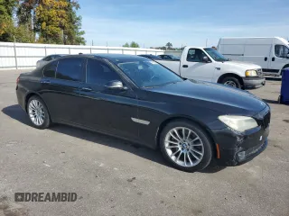 2013 BMW 7 Series 750i with VIN WBAYA8C57DC996582, listed as a Copart auction lot 79250334 with 82,336 mi miles and Clean Title. Bid and sale history available at DreamBid. Image 4.