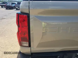 2023 Chevrolet Colorado 4WD Work Truck with VIN 1GCGTBEC8P1195130, listed as a IAAI auction lot 42854423 with 80,886 mi miles and . Bid and sale history available at DreamBid. Image 20.
