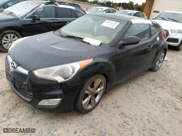 2012 Hyundai Veloster w/Gray Int with VIN KMHTC6AD1CU054764, listed as a IAAI auction lot 40533929 with 1 mi miles. Bid and sale history available at carsss.com. Image 18.