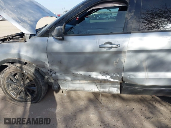 2017 Ford Explorer XLT с VIN 1FM5K7D89HGC13147, выставлен на аукционе IAAI как лот 41717582 с пробегом 139 990 миль миль и . История ставок и продаж доступна на DreamBid. Изображение 6.