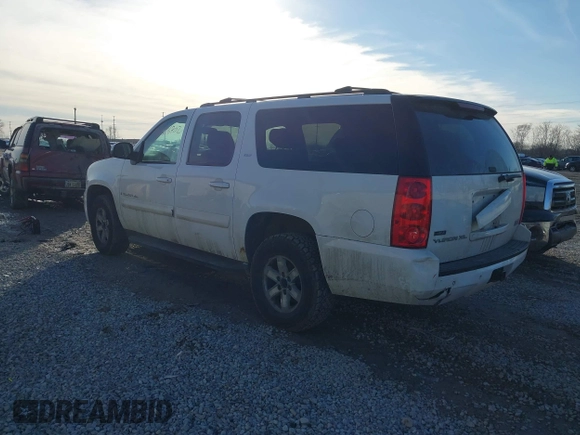 2008 GMC Yukon XL SLT 4SB z VIN 1GKFK16398J194470, wystawiony jako IAAI lot #41506702 z przebiegiem 206 147 mil mil oraz . Historia ofert i sprzedaży dostępna na DreamBid. Obrazek 3.