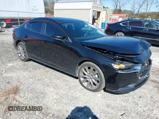 2022 Mazda 3 Select z VIN 3MZBPABL6NM304906, wystawiony jako IAAI lot #41634685 z przebiegiem 48 372 mil mil oraz . Historia ofert i sprzedaży dostępna na DreamBid. Obrazek 1.