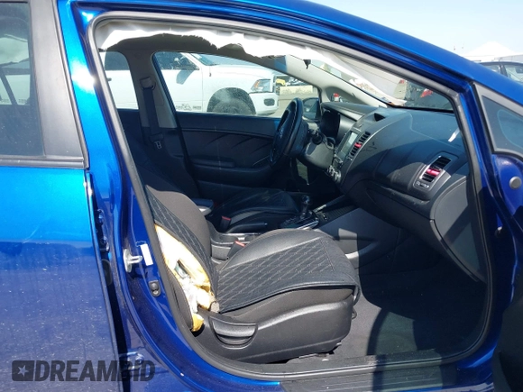 2018 Kia Forte LX with VIN 3KPFL4A77JE213766, listed as a IAAI auction lot 41785696 with 46,031 mi miles and . Bid and sale history available at DreamBid. Image 5.
