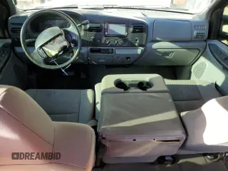 2007 Ford F-250 XL с VIN 1FTSW21517EA30618, выставлен на аукционе Copart как лот 84544734 с пробегом Не указан миль и Списание • Salvage title. История ставок и продаж доступна на DreamBid. Изображение 8.