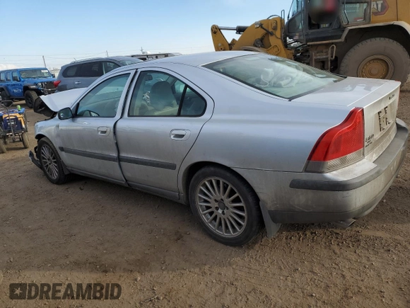 2004 Volvo S60 with VIN YV1RS59V742416452, listed as a Copart auction lot 48214465 with 0 mi miles and Salvage Title. Bid and sale history available at carsss.com. Image 2.