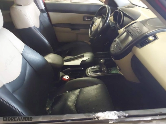 2013 Kia Soul + with VIN KNDJT2A64D7498551, listed as a IAAI auction lot 41723676 with 126,172 mi miles. Bid and sale history available at carsss.com. Image 5.