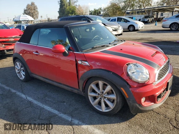 2013 MINI Convertible S z VIN WMWZP3C52DT705587, wystawiony jako Copart lot #44391775 z przebiegiem 83 506 mil mil oraz Szkoda całkowita • Salvage title. Historia ofert i sprzedaży dostępna na DreamBid. Obrazek 4.