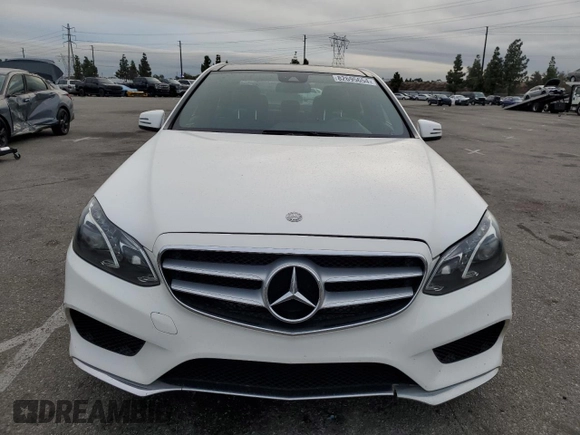 2014 Mercedes-Benz E-Class E 250 BlueTEC Luxury with VIN WDDHF0EB9EA943376, listed as a Copart auction lot 82695654 with 185,193 mi miles and Salvage Title. Bid and sale history available at carsss.com. Image 5.