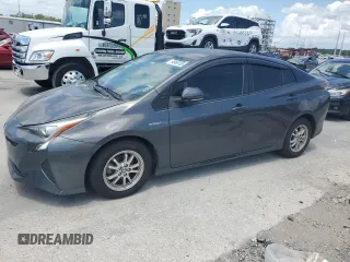 2016 Toyota Prius Two with VIN JTDKBRFUXG3512875, listed as a Copart auction lot 54688105 with 117,825 mi miles and Salvage Title. Bid and sale history available at DreamBid. Image 1.