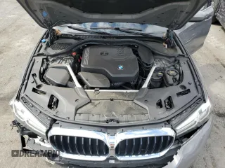 2022 BMW 5 Series 530i xDrive z VIN WBA13BJ0XNWX56782, wystawiony jako Copart lot #50706545 z przebiegiem 86 813 mil mil oraz Szkoda całkowita • Salvage title. Historia ofert i sprzedaży dostępna na DreamBid. Obrazek 11.