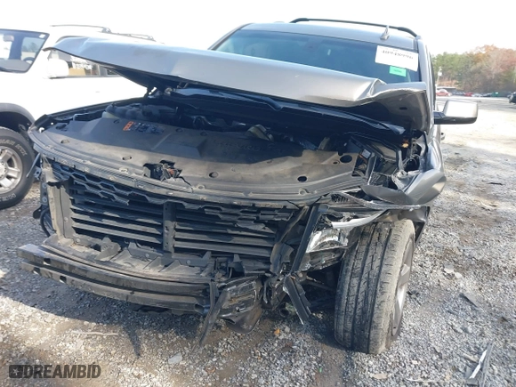 2017 Chevrolet Tahoe LS with VIN 1GNSCAKC7HR179715, listed as a IAAI auction lot 40948996 with 164,178 mi miles. Bid and sale history available at carsss.com. Image 6.