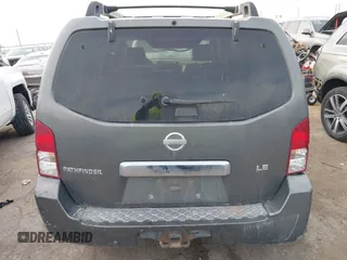 2005 Nissan Pathfinder SE with VIN 5N1AR18U05C707611, listed as a IAAI auction lot 41413932 with 260,777 mi miles. Bid and sale history available at carsss.com. Image 16.