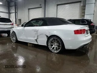 2016 Audi A5 Premium Plus with VIN WAUM2AFH0GN002940, listed as a Copart auction lot 87824885 with 87,176 mi miles and Salvage Title. Bid and sale history available at carsss.com. Image 2.
