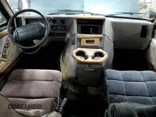 1995 Chevrolet Chevy Van z VIN 1GBEG25K2SF243949, wystawiony jako Copart lot #50422305 z przebiegiem 193 169 mil mil oraz Szkody całkowita. Historia ofert i sprzedaży dostępna na DreamBid. Obrazek 8.