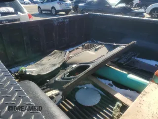 1997 Chevrolet Silverado 1500 with VIN 2GCEK19R3V1277602, listed as a Copart auction lot 45843165 with 417,524 mi miles and Salvage Title. Bid and sale history available at DreamBid. Image 12.
