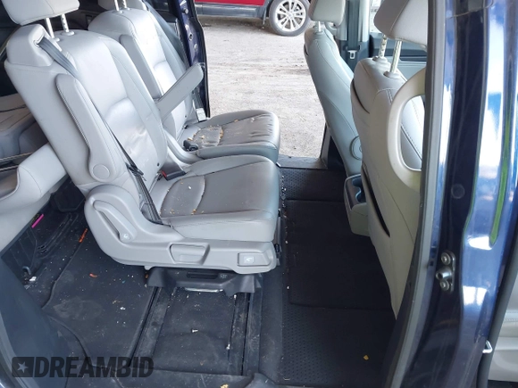 2020 Honda Odyssey Touring with VIN 5FNRL6H82LB015715, listed as a IAAI auction lot 41915849 with 69,603 mi miles and . Bid and sale history available at DreamBid. Image 8.