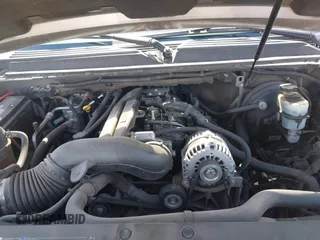 2007 Chevrolet Tahoe LTZ with VIN 1GNFK13037J331012, listed as a IAAI auction lot 42122457 with 111,130 mi miles and . Bid and sale history available at DreamBid. Image 10.