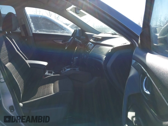 2018 Nissan Rogue SV z VIN KNMAT2MV9JP591094, wystawiony jako IAAI lot #41318760 z przebiegiem 174 551 mil mil oraz . Historia ofert i sprzedaży dostępna na DreamBid. Obrazek 5.