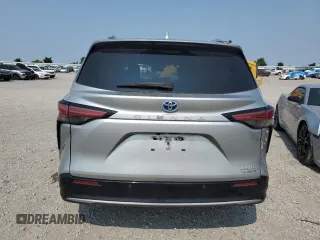 2022 Toyota Sienna Limited with VIN 5TDZRKEC4NS129438, listed as a Copart auction lot 59121405 with 42,756 mi miles and Salvage title. Bid and sale history available at DreamBid. Image 6.