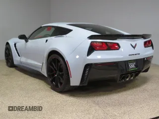 2018 Chevrolet Corvette Grand Sport 2LT with VIN 1G1YX2D74J5103033, listed as a Copart auction lot 80136004 with 22,636 mi miles and Salvage Title. Bid and sale history available at carsss.com. Image 4.