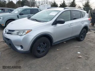 2014 Toyota RAV4 LE with VIN JTMBFREVXED062425, listed as a IAAI auction lot 41602971 with 180,960 mi miles. Bid and sale history available at carsss.com. Image 18.