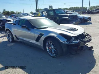 2016 Chevrolet Corvette Z06 2LZ with VIN 1G1YS2D63G5601917, listed as a IAAI auction lot 41829874 with 17,305 mi miles. Bid and sale history available at carsss.com. Image 1.