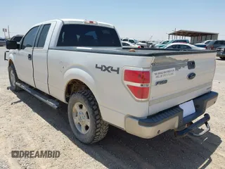 2014 Ford F-150 XL z VIN 1FTFX1EF5EKE66124, wystawiony jako IAAI lot #42256807 z przebiegiem 211 614 mil mil oraz . Historia ofert i sprzedaży dostępna na DreamBid. Obrazek 3.