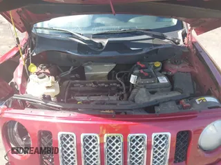 2016 Jeep Patriot Sport z VIN 1C4NJPBAXGD513390, wystawiony jako IAAI lot #42254500 z przebiegiem 178 813 mil mil oraz . Historia ofert i sprzedaży dostępna na DreamBid. Obrazek 10.