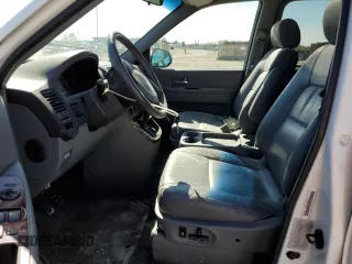 2002 Kia Sedona LX with VIN KNDUP131X26207597, listed as a Copart auction lot 81381054 with 0 mi miles and Clean Title. Bid and sale history available at carsss.com. Image 7.