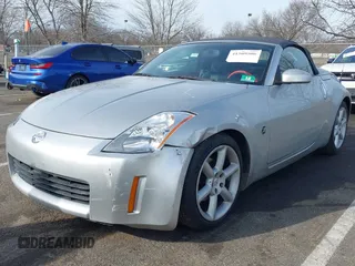 2005 Nissan 350Z Touring z VIN JN1AZ36A05M755776, wystawiony jako IAAI lot #41509506 z przebiegiem 79 148 mil mil oraz . Historia ofert i sprzedaży dostępna na DreamBid. Obrazek 2.