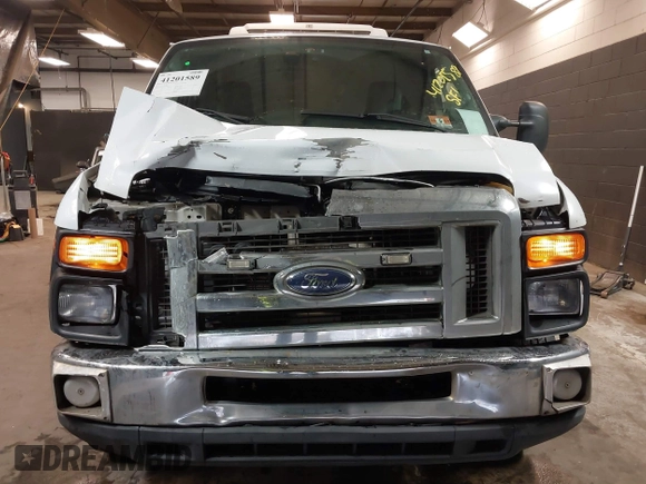 2014 Ford Econoline Cargo Commercial with VIN 1FTSS3EL3EDA06883, listed as a IAAI auction lot 41201589 with 154,796 mi miles and . Bid and sale history available at DreamBid. Image 12.