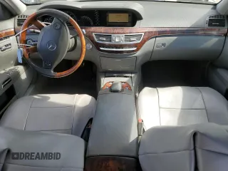 2007 Mercedes-Benz S 550 z VIN WDDNG71X27A108362, wystawiony jako Copart lot #58096325 z przebiegiem 224 874 mil mil oraz Szkoda całkowita • Salvage title. Historia ofert i sprzedaży dostępna na DreamBid. Obrazek 8.