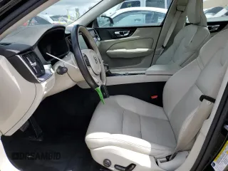 2019 Volvo S60 Momentum with VIN 7JR102FK8KG007329, listed as a Copart auction lot 61924484 with 68,526 mi miles and Non Repairable. Bid and sale history available at carsss.com. Image 7.