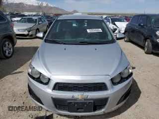 2013 Chevrolet Sonic LT with VIN 1G1JC6SH8D4230572, listed as a Copart auction lot 52034505 with 173,553 mi miles and Clean Title. Bid and sale history available at carsss.com. Image 5.