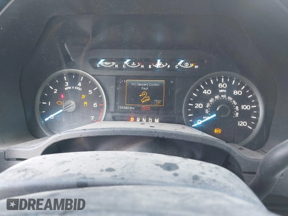 2020 Ford F-150 XL z VIN 1FTFW1E57LKE66911, wystawiony jako IAAI lot #41795867 z przebiegiem 133 390 mil mil oraz . Historia ofert i sprzedaży dostępna na DreamBid. Obrazek 7.