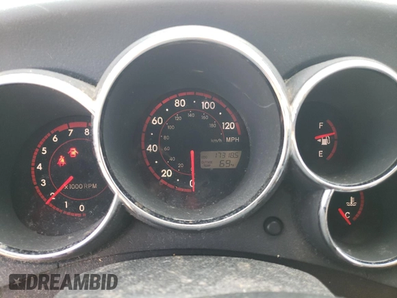 2005 Pontiac Vibe with VIN 5Y2SL63855Z424006, listed as a Copart auction lot 78663364 with 173,185 mi miles and Clean Title. Bid and sale history available at carsss.com. Image 9.