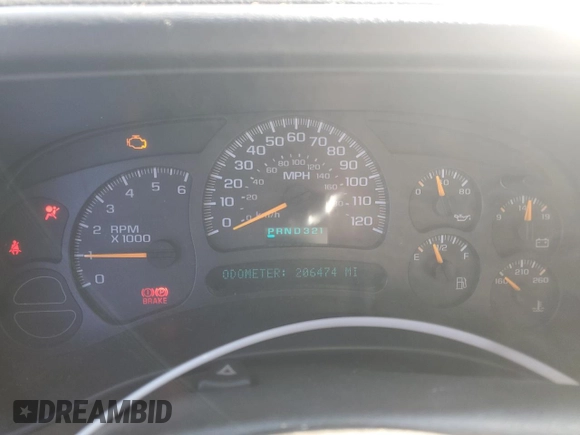 2005 Chevrolet Suburban Z71 with VIN 3GNFK16Z15G194886, listed as a Copart auction lot 43976625 with 206,474 mi miles and Salvage Title. Bid and sale history available at carsss.com. Image 9.