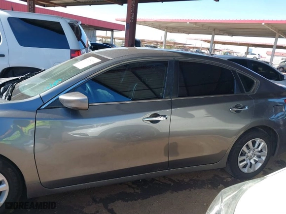 2017 Nissan Altima 2.5 S with VIN 1N4AL3AP8HN357200, listed as a IAAI auction lot 41725729 with 86,283 mi miles. Bid and sale history available at carsss.com. Image 14.