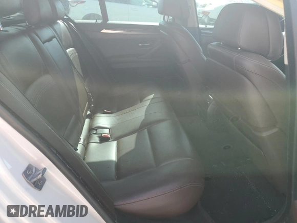 2014 BMW 5 Series 550i xDrive с VIN WBAKP9C54EDZ35292, выставлен на аукционе Copart как лот 51876035 с пробегом 123 736 миль миль и Списание • Salvage title. История ставок и продаж доступна на DreamBid. Изображение 10.