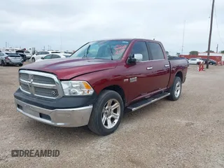 2018 Ram 1500 Lone Star Silver z VIN 1C6RR6LT8JS207867, wystawiony jako IAAI lot #42080668 z przebiegiem 174 578 mil mil oraz . Historia ofert i sprzedaży dostępna na DreamBid. Obrazek 2.