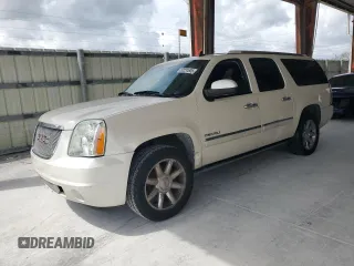 2013 GMC Yukon XL Denali with VIN 1GKS2MEF0DR338964, listed as a Copart auction lot 52231605 with 181,400 mi miles and Clean Title. Bid and sale history available at carsss.com. Image 1.