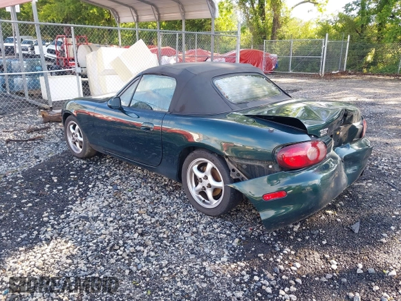 2001 Mazda MX-5 Miata with VIN JM1NB353010203783, listed as a IAAI auction lot 42255348 with 139,080 mi miles and . Bid and sale history available at DreamBid. Image 3.