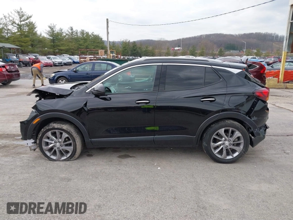 2022 Buick Encore GX Essence with VIN KL4MMGSLXNB136597, listed as a IAAI auction lot 40908220 with 28,855 mi miles. Bid and sale history available at carsss.com. Image 14.