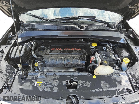 2022 Jeep Compass Latitude with VIN 3C4NJDBB6NT230564, listed as a Copart auction lot 47173935 with 50,362 mi miles and Clean Title. Bid and sale history available at DreamBid. Image 12.