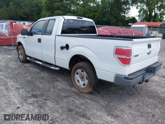 2009 Ford F-150 STX with VIN 1FTRX12W89KB56105, listed as a IAAI auction lot 42521283 with Not provided miles and . Bid and sale history available at DreamBid. Image 3.