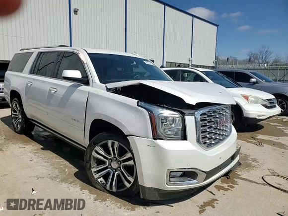 2020 GMC Yukon XL Denali with VIN 1GKS1HKJ8LR101852, listed as a Copart auction lot 49372485 with 54,055 mi miles and Salvage Title. Bid and sale history available at carsss.com. Image 14.