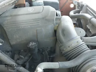 2007 Chevrolet Avalanche LTZ z VIN 3GNEC12J07G156688, wystawiony jako IAAI lot #42095186 z przebiegiem 224 714 mil mil oraz . Historia ofert i sprzedaży dostępna na DreamBid. Obrazek 20.