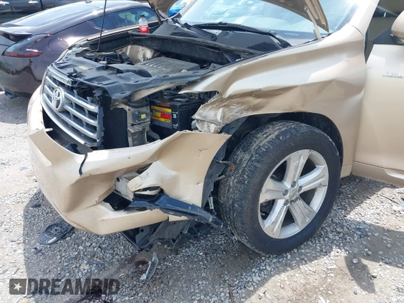 2010 Toyota Highlander Limited with VIN 5TDDK3EH7AS038559, listed as a IAAI auction lot 42296754 with 212,958 mi miles and . Bid and sale history available at DreamBid. Image 6.