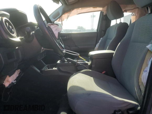 2016 Toyota Tacoma SR z VIN 5TFSX5EN3GX042122, wystawiony jako Copart lot #55433575 z przebiegiem 57 374 mil mil oraz Szkoda całkowita • Salvage title. Historia ofert i sprzedaży dostępna na DreamBid. Obrazek 7.